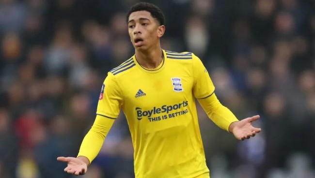 瑞天空：热刺、利物浦与扬-迪奥曼德的团队展开深度接触（瑞天空：热刺与利物浦已与扬-迪奥曼德方面进行深入沟通）