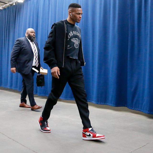 意媒：富勒姆和凯尔特人有意租借小基耶萨（意媒：富勒姆与凯尔特人考虑以租借方式引进小基耶萨）