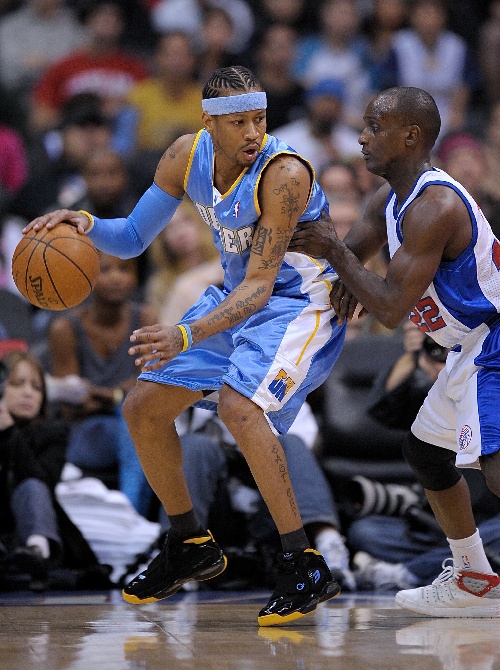 足球伤病的五大预防方式（预防足球伤病的五个关键方法）