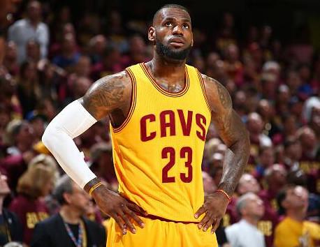 巴特：曾建议曼联签下克罗斯和博格巴，但是高层只选择了后者（巴特称曾建议曼联引进克罗斯和博格巴，但高层最终只选择了博格巴）