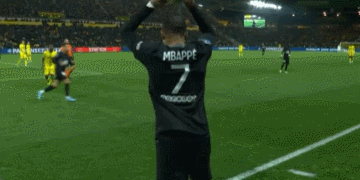 德天空：桑德兰将奥蓬达加入名单，但莱比锡不一定愿意出售（德媒：桑德兰将奥蓬达列为引援目标，莱比锡未必放人）